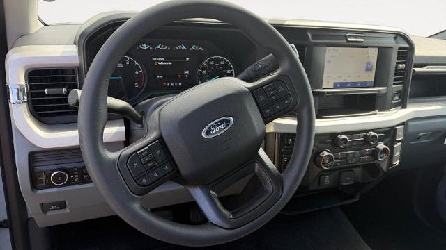 2026 Ford F-450 Super Duty XLT