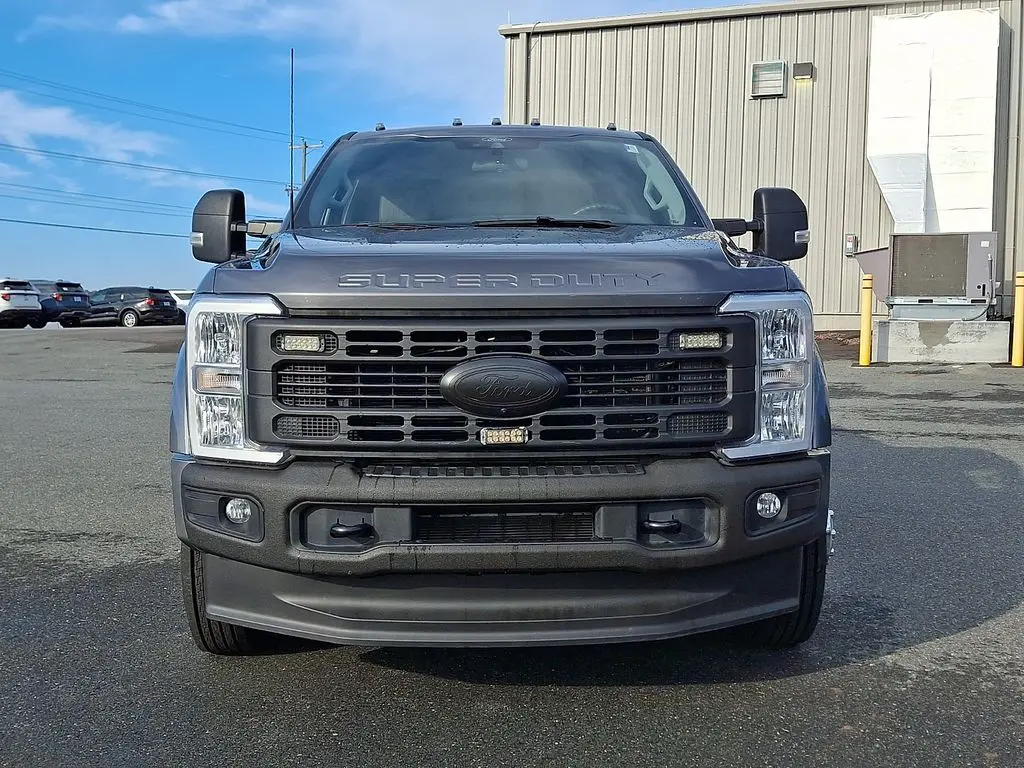 2025 Ford F-450 - $68,200