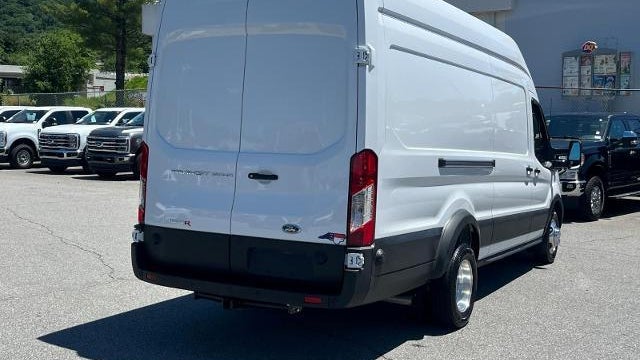 2025 Ford Transit 350 HD