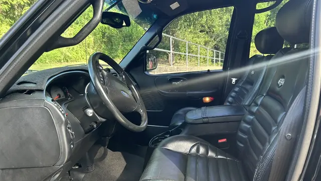 2001 Ford F-150 XLT