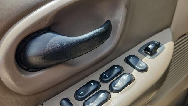 2001 Ford F-150 XLT