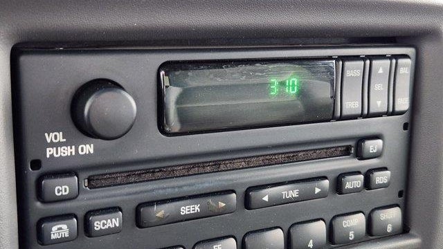 2001 Ford F-150 XLT