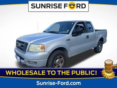 2005 Ford F-150 4DR Supercab XL RWD Styleside 6.5 FT. SB