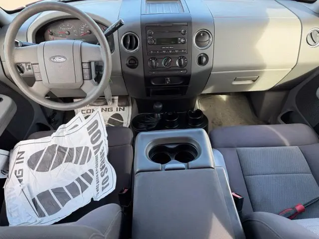 2004 Ford F-150 - $9,789