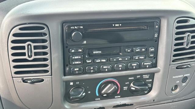 2003 Ford F-150 XL