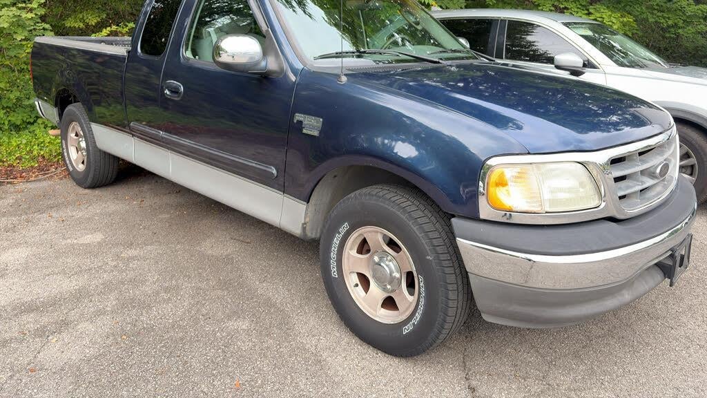 Preowned 2002 Ford F-150 Lariat for Sale