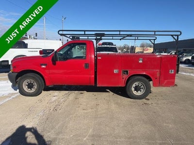 2002 Ford F-350 Super Duty 2DR Standard Cab XL 2WD LB