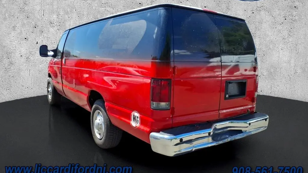 2012 Ford E-Series E-350 SD