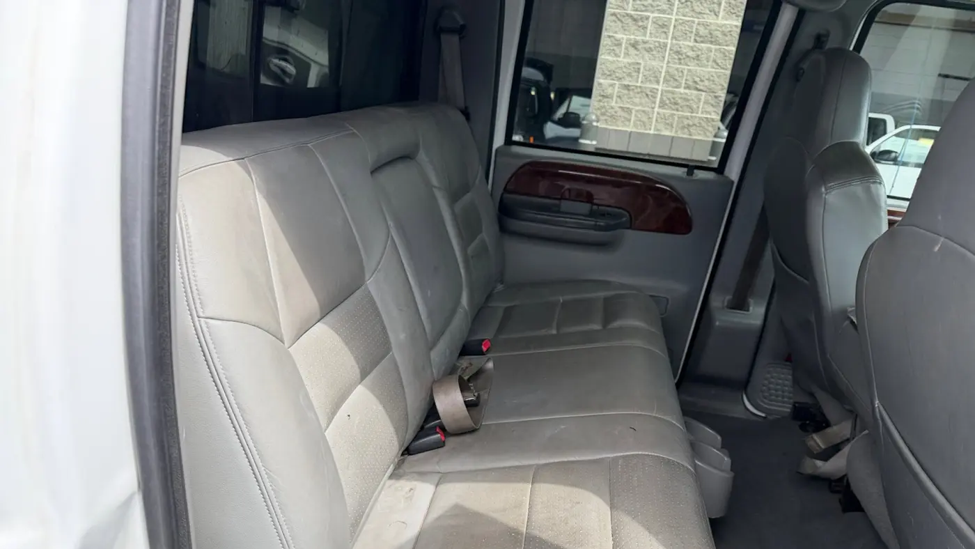 2002 Ford F-350 Super Duty Lariat