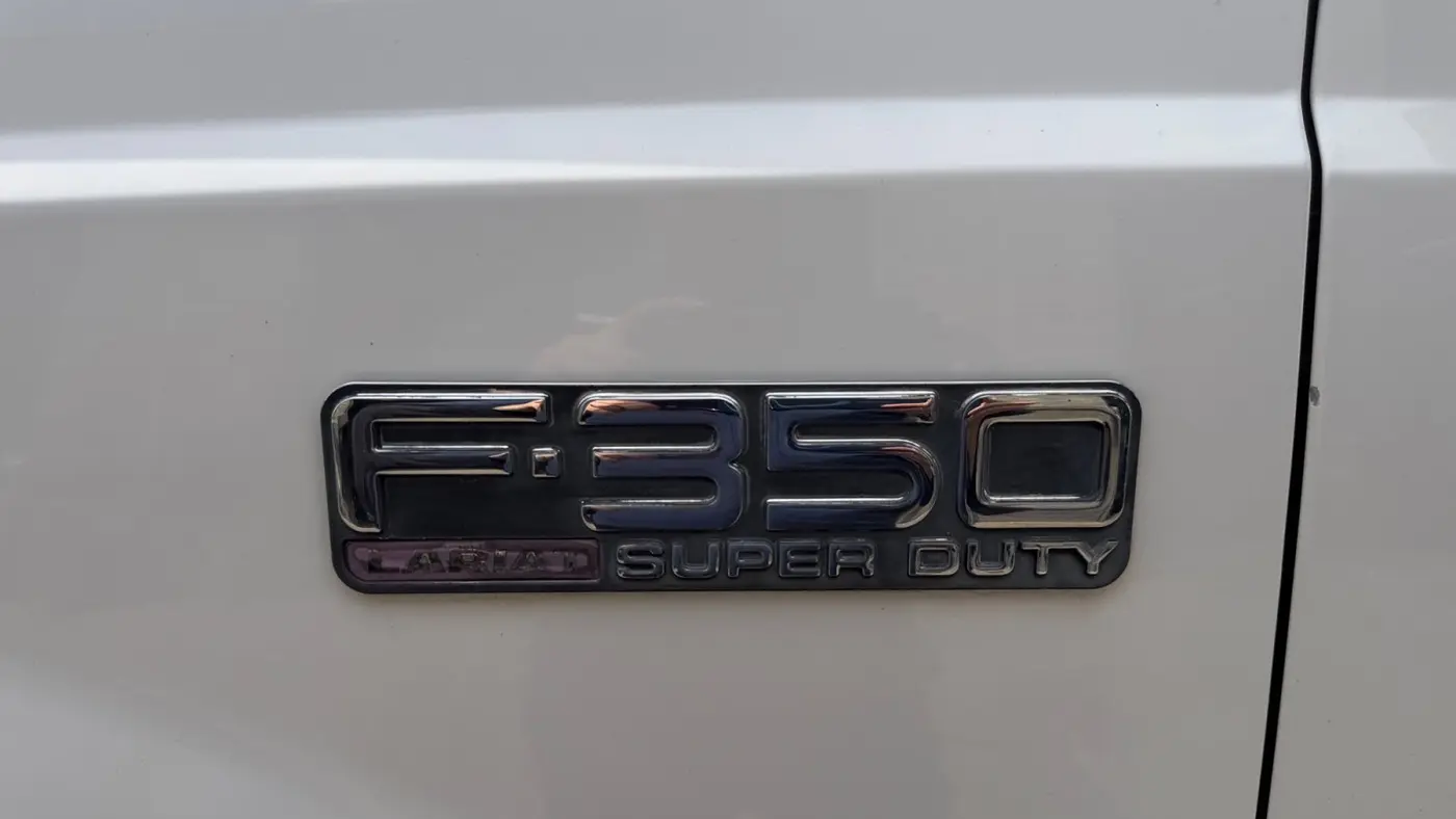 2002 Ford F-350 Super Duty Lariat