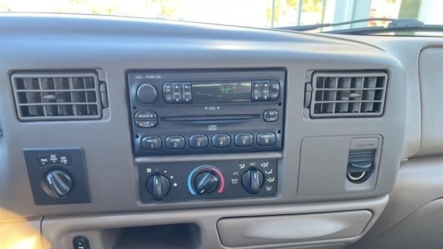 2004 Ford F-350 Super Duty XL