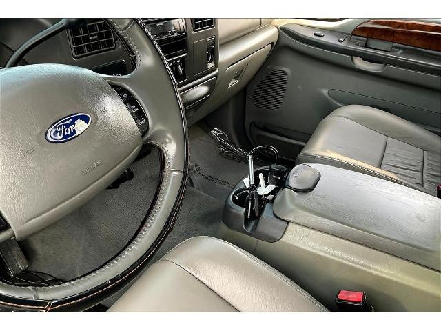 2003 Ford F-350 - $18,995