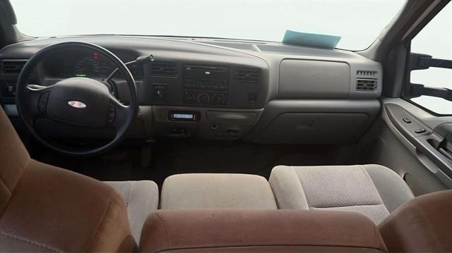 2004 Ford F-350 - $9,125