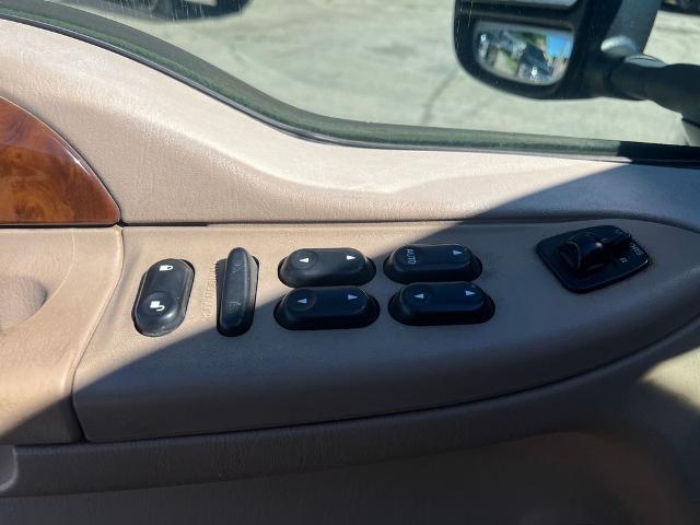 2004 Ford F-350 - $11,401