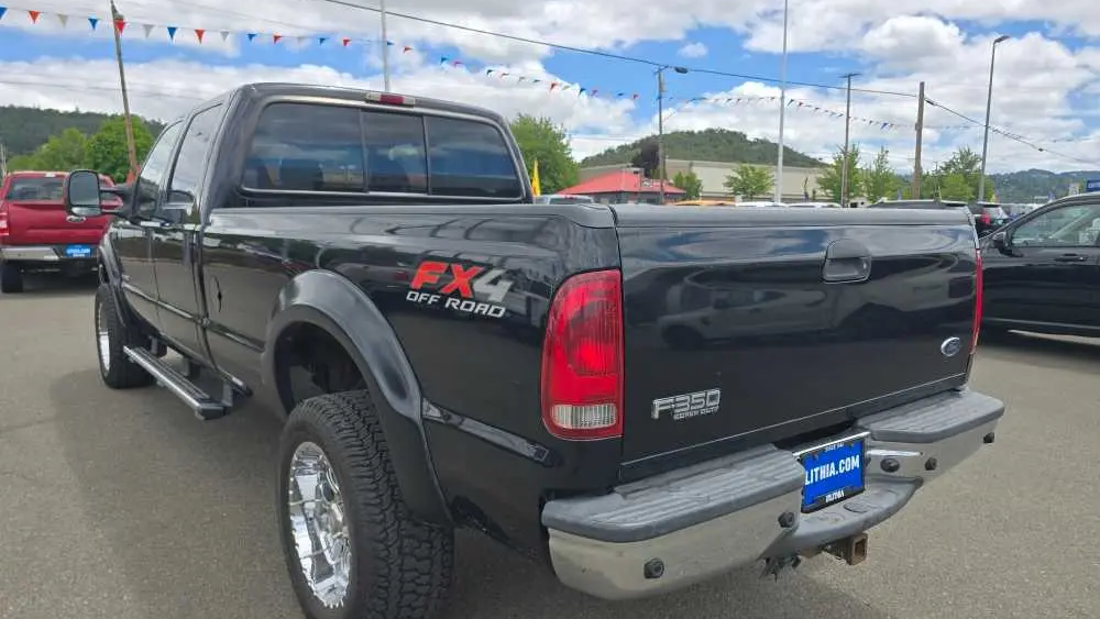 2004 Ford F-350 Super Duty XL