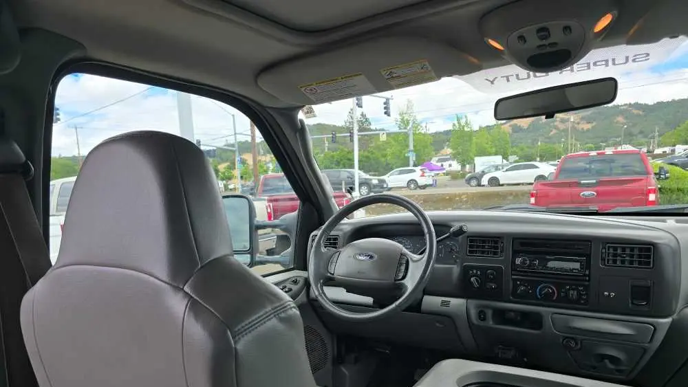 2004 Ford F-350 Super Duty XL