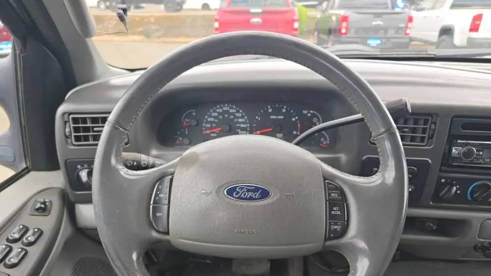 2004 Ford F-350 Super Duty XL