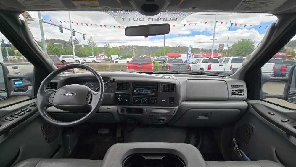 2004 Ford F-350 Super Duty XL