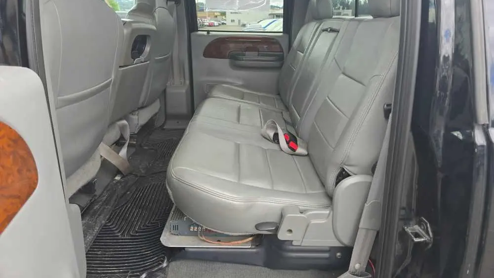 2004 Ford F-350 Super Duty XL