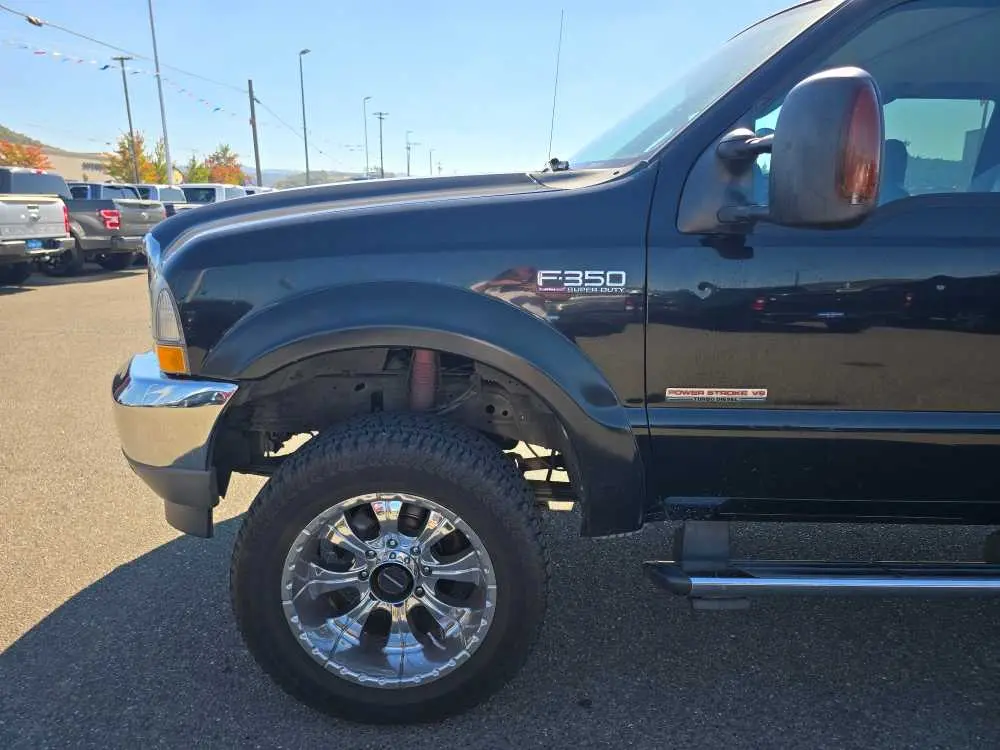 2004 Ford F-350 - $17,249