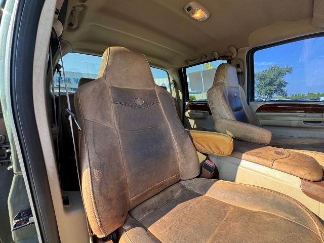 2004 Ford F-350 - $16,986