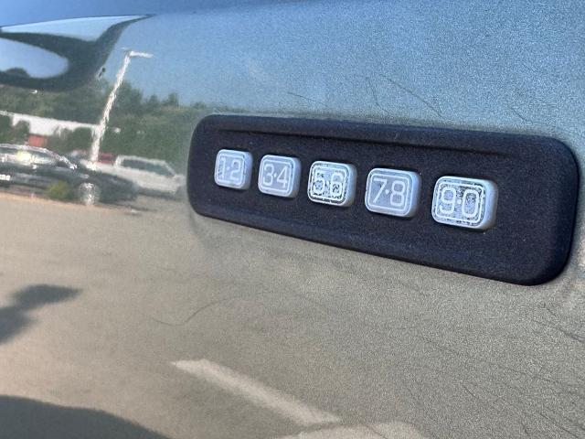 2004 Ford F-350 - $16,986