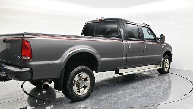 2004 Ford F-350 Super Duty XL