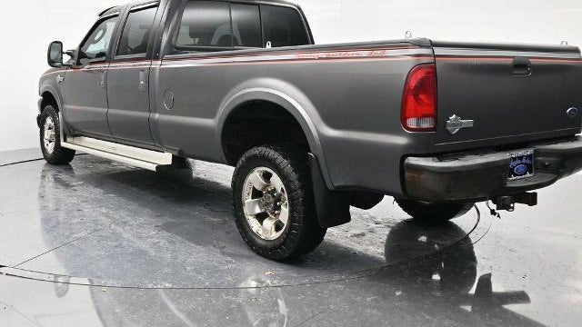 2004 Ford F-350 Super Duty XL