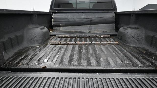 2004 Ford F-350 Super Duty XL