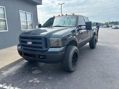 2006 Ford F-250 Super Duty XLT 4DR Supercab 4WD LB