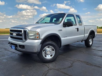 2006 Ford F-250 Super Duty XL 4DR Supercab 4WD SB