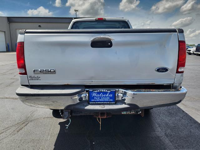2006 Ford F-250 - $10,888