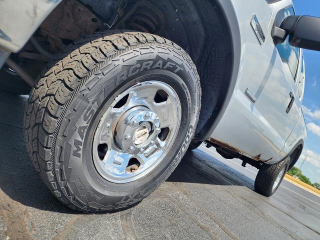 2006 Ford F-250 - $10,888