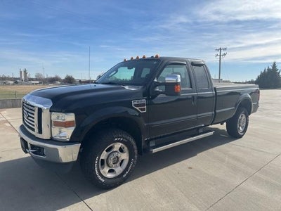 2010 Ford F-250 Super Duty 4X4 XLT 4DR Supercab 6.8 FT. SB Pickup
