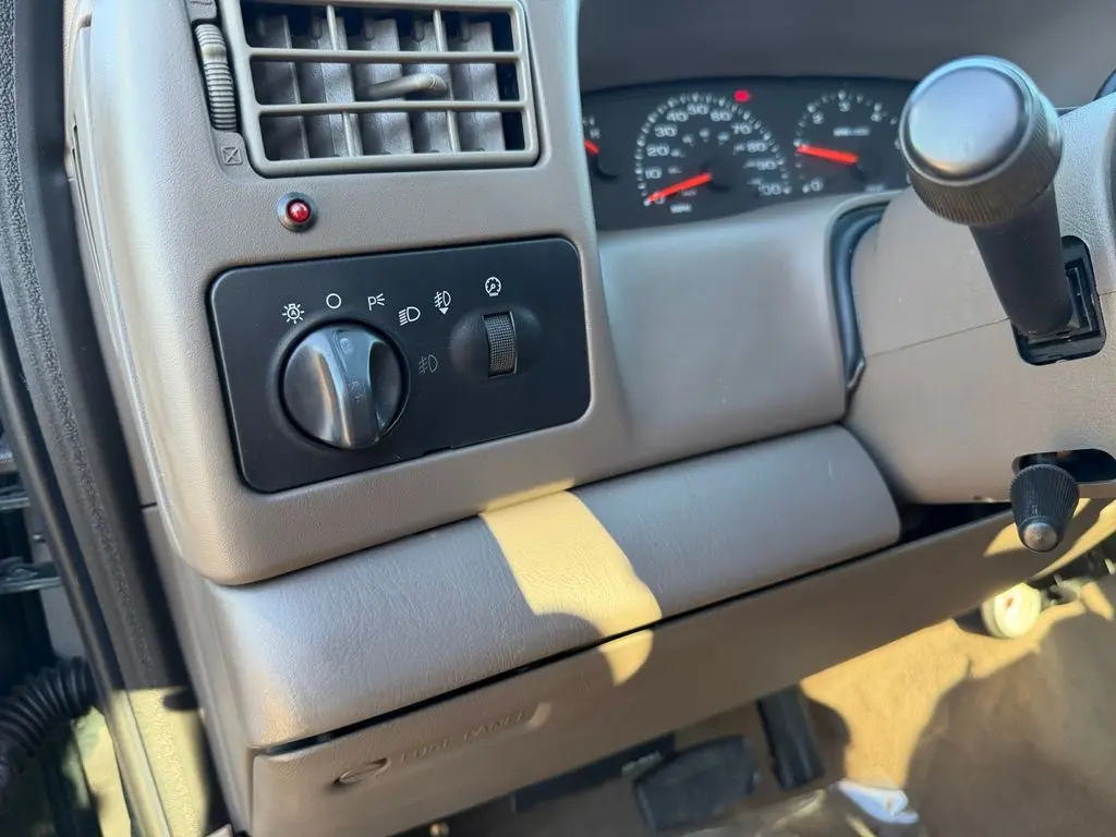 2003 Ford F-350 - $11,999