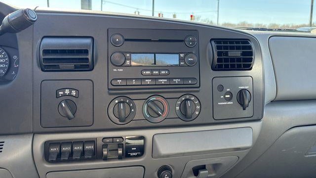 2007 Ford F-350 Super Duty XL