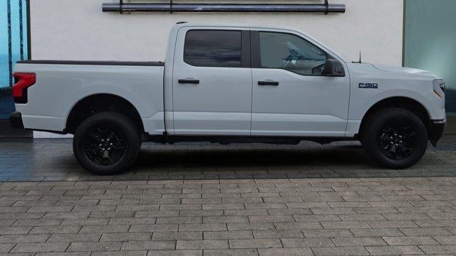 2025 Ford F-150 Lightning Pro