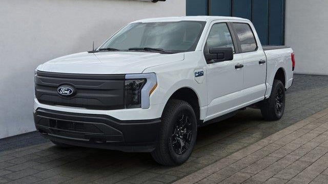 2025 Ford F-150 Lightning Pro