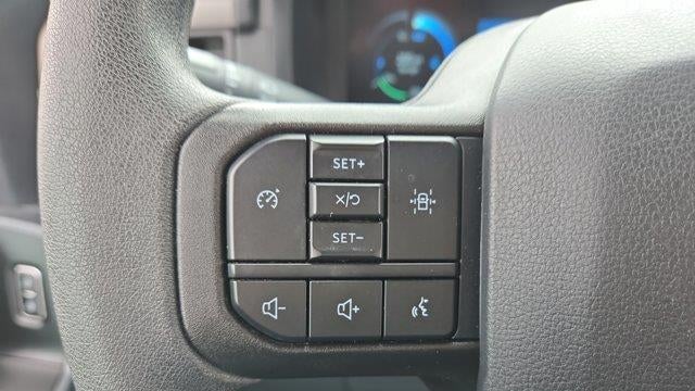 2025 Ford F-150 Lightning Pro
