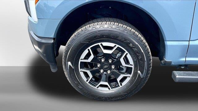 2023 Ford F-150 Lightning XLT