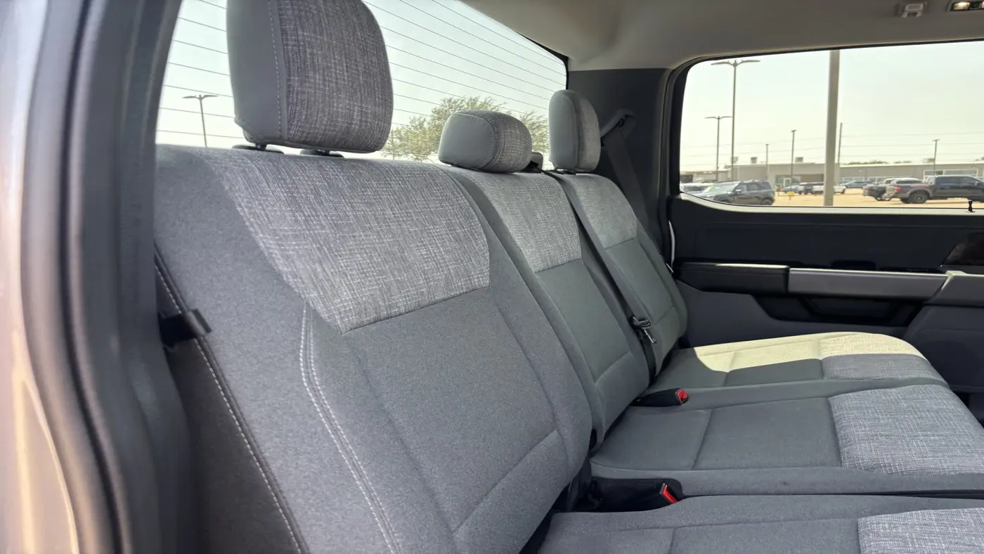 2023 Ford F-150 Lightning XLT