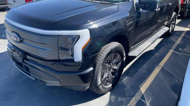 2022 Ford F-150 Lightning XLT