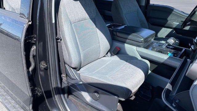 2022 Ford F-150 Lightning XLT