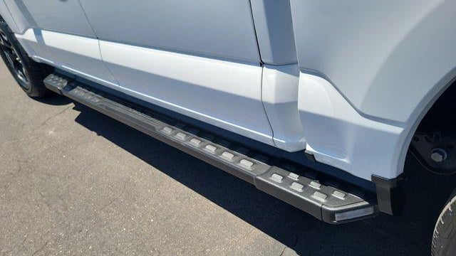 2023 Ford F-150 Lightning XLT
