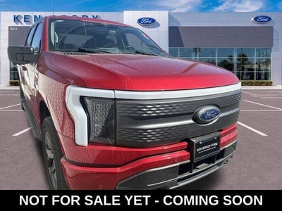 2023 Ford F-150 Lightning AWD XLT 4DR Supercrew 5.5 FT. SB