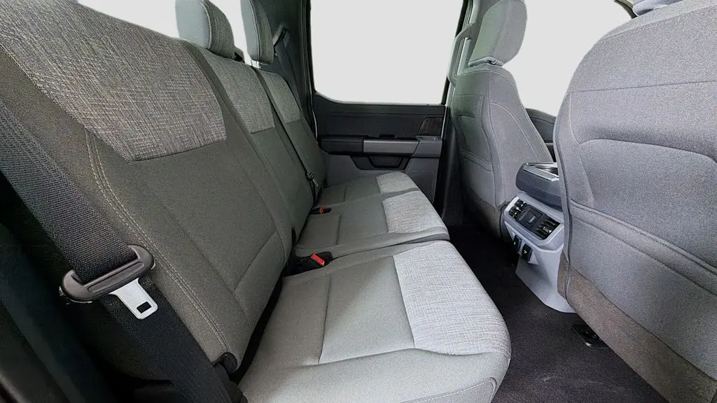 2023 Ford F-150 Lightning XLT