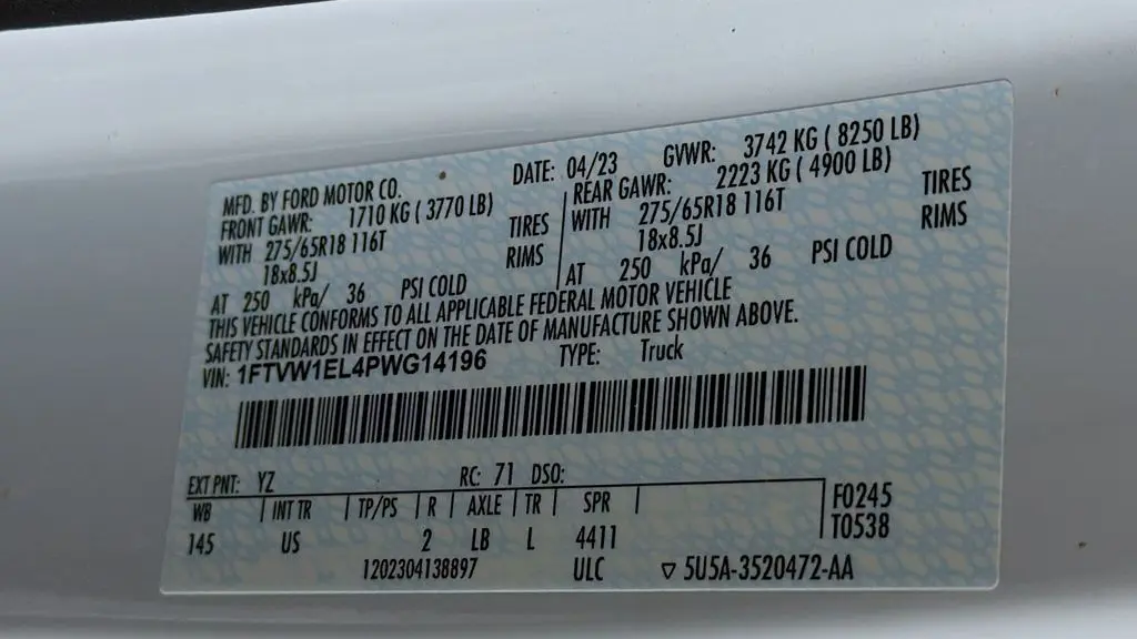 2023 Ford F-150 Lightning XLT