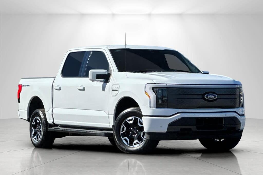 2023 Ford F-150 - $41,995