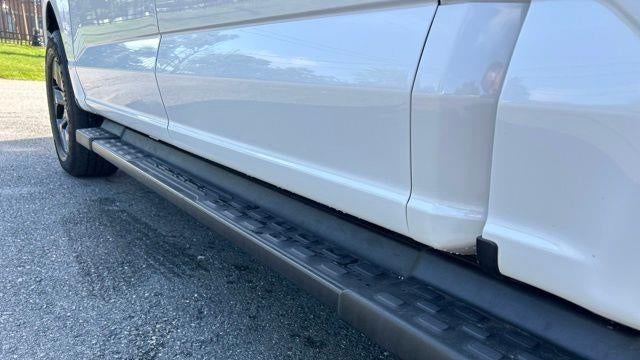 2023 Ford F-150 Lightning XLT