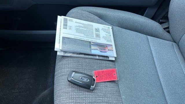 2023 Ford F-150 Lightning XLT